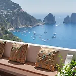 Bella Vista * كابري